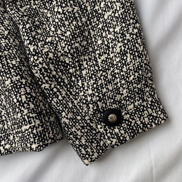 Mirella Cavorso black and white silk jacket, size 8 (?). - Picture 8 of 9